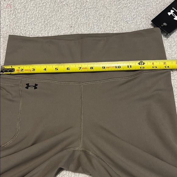 Under Armour UA Motion Flare Pants High Waist Taupe/olive green size M- - Picture 11 of 13